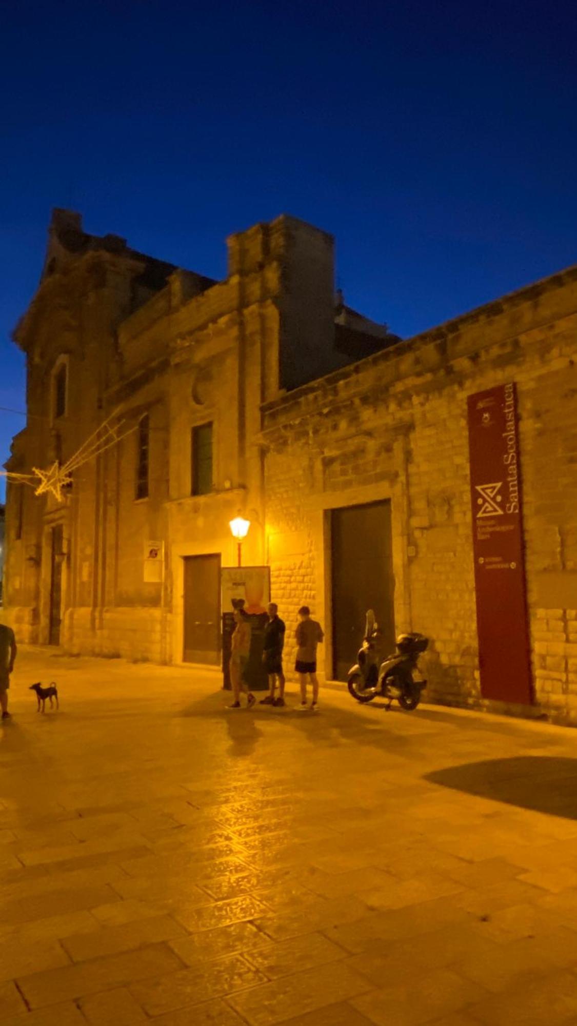 Arco Vanese Bari Exterior photo